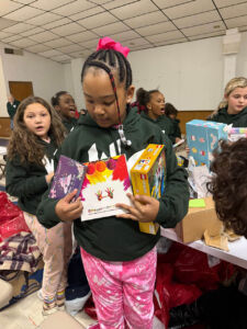 Toy drive 017 225x300