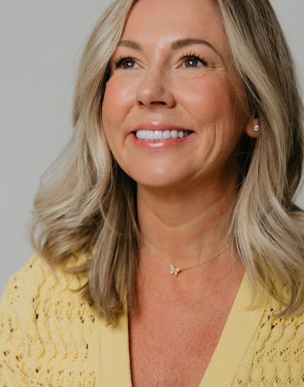 Smiley woman gallery 1