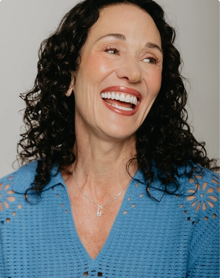 Smiley woman gallery 7
