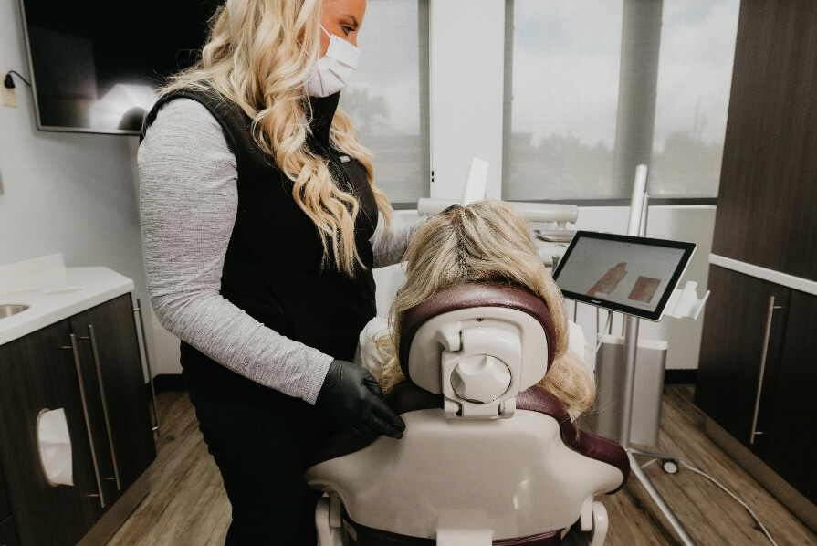 Treatment with advanced technology image